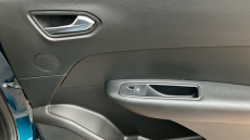 Renault Arkana 1.6 E-TECH Hybrid 145 Iconic 5dr Auto Hybrid Estate